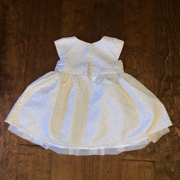 Children’s Place Dress - Picture 3 of 3
